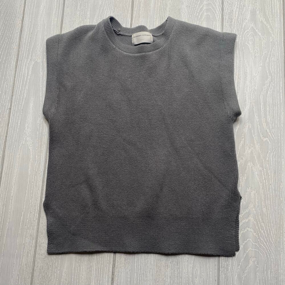 Modern Citizen Gray Sleeveless Sweater